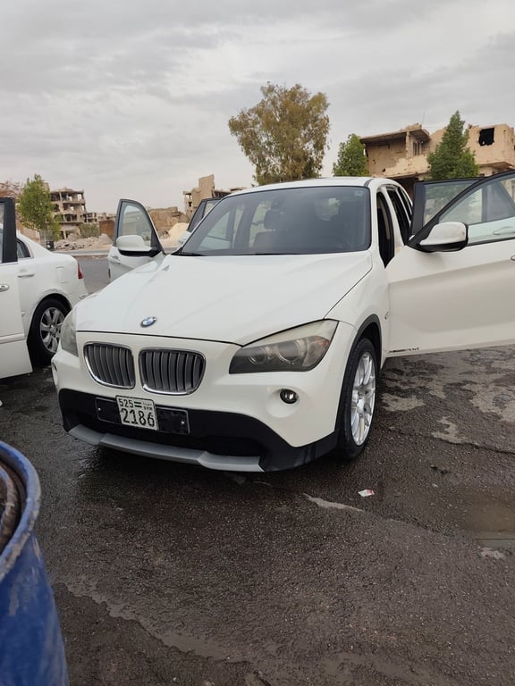 X1