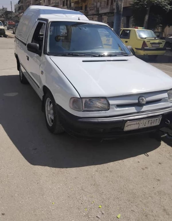 سكودا 1996
