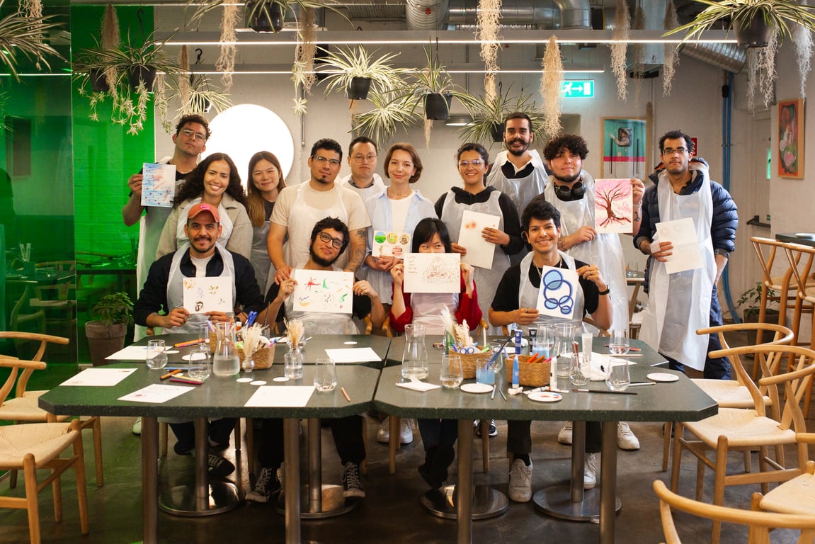 Photo from a workshop (ART-01).