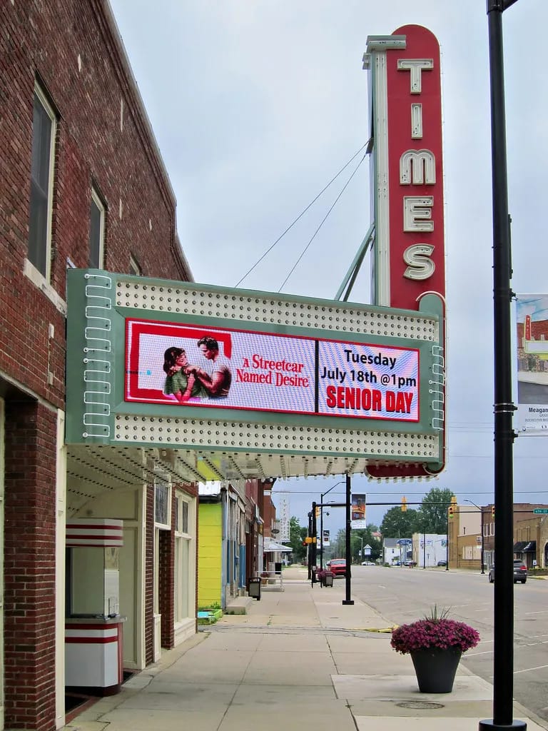 Small Town Breakdown: Rochester, Indiana – The Blue Metropolis by the Lake