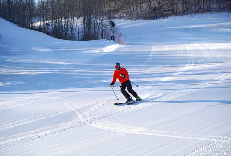 Indiana Ski Resorts: Where to Ski, Snowboard & Tube This Winter