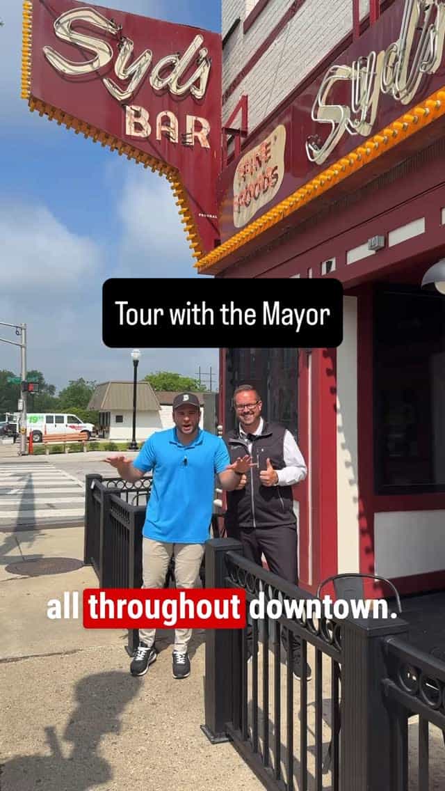My friends at @homeisjchart and I spent the afternoon with Mayor Chris Jensen of @noblesvillein