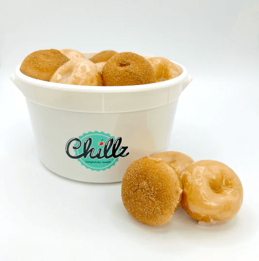 Fresh mini donuts served at Chillz Delights