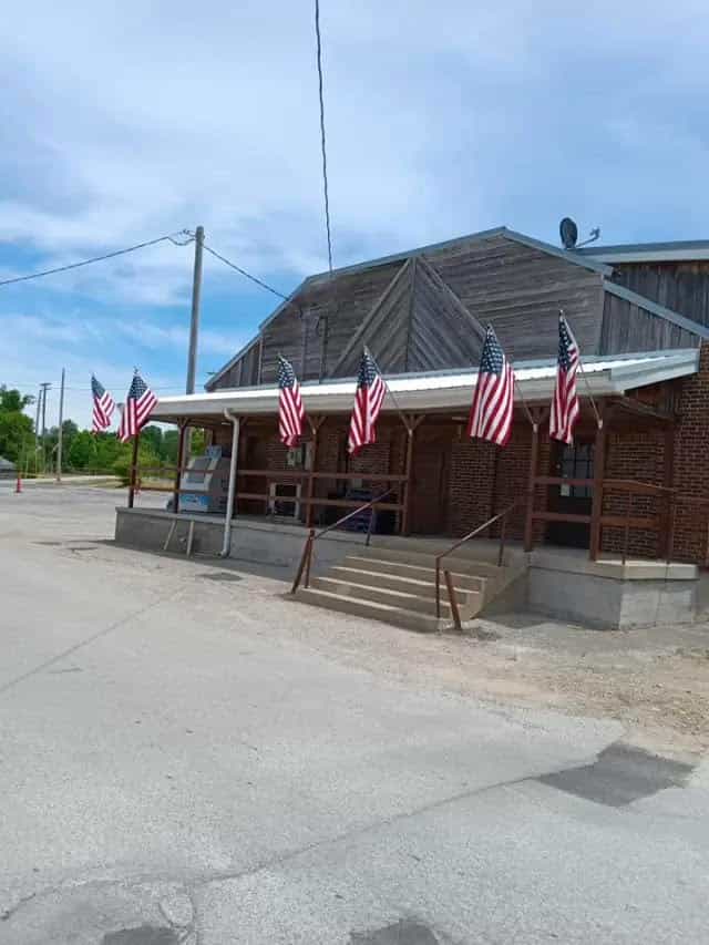 Small Town Breakdown: Marengo