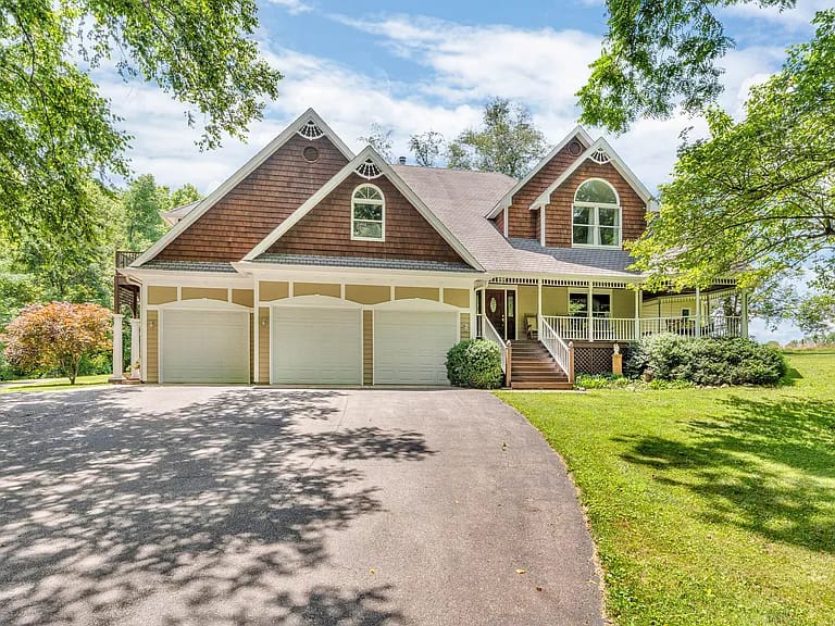 Your Hoosier Home Awaits | Munster | $1,999,999