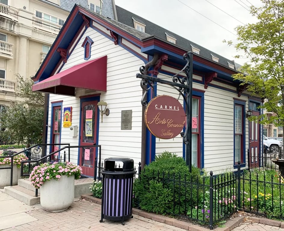 The World’s Smallest Children’s Art Gallery, from Get Indiana: The Huge Candle on I-70? It's Home to a Glowing Gem 🕯