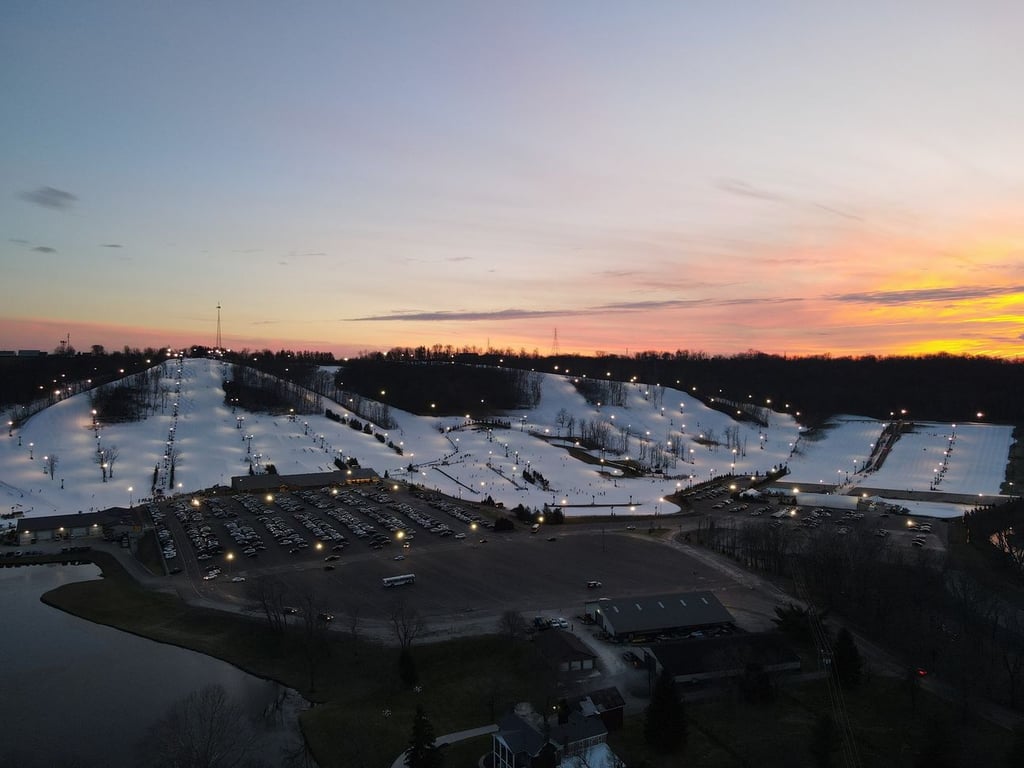 STARTING ON THE SLOPES, from Get Indiana: Slopes, Stars & a $2.7 Million Story: Lawrenceburg ⛷⛹️‍♀️