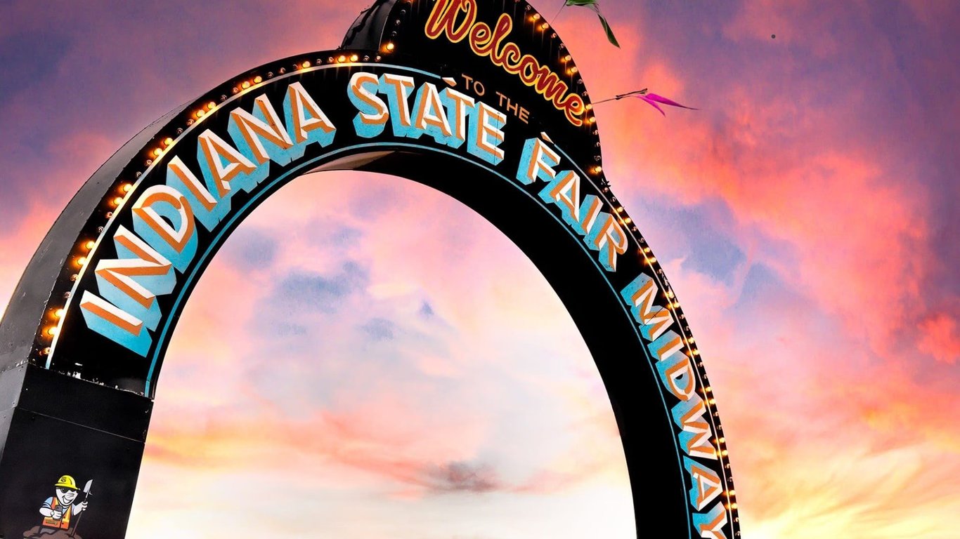 Guide to the Indiana State Fair, from Get Indiana: Fair Barns & Belly Rubs – Your Guide to IN Summer 🎡🐶