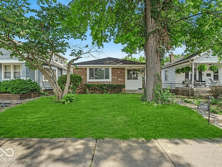 Your Hoosier Home Awaits | Bedford | $799,900