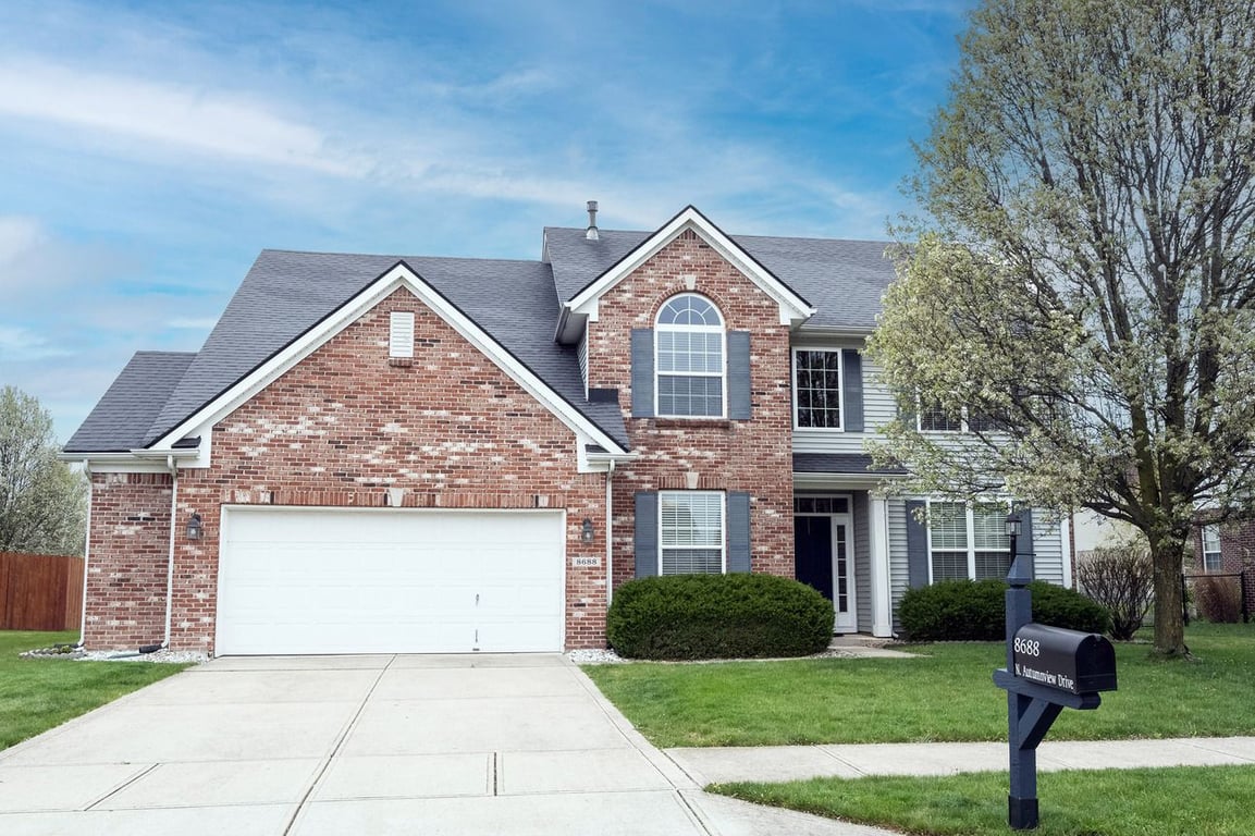 This is it — a beautiful and affordable 4 bed, 2.5 bath located just outside Fishers in the lovely Emerald Springs.