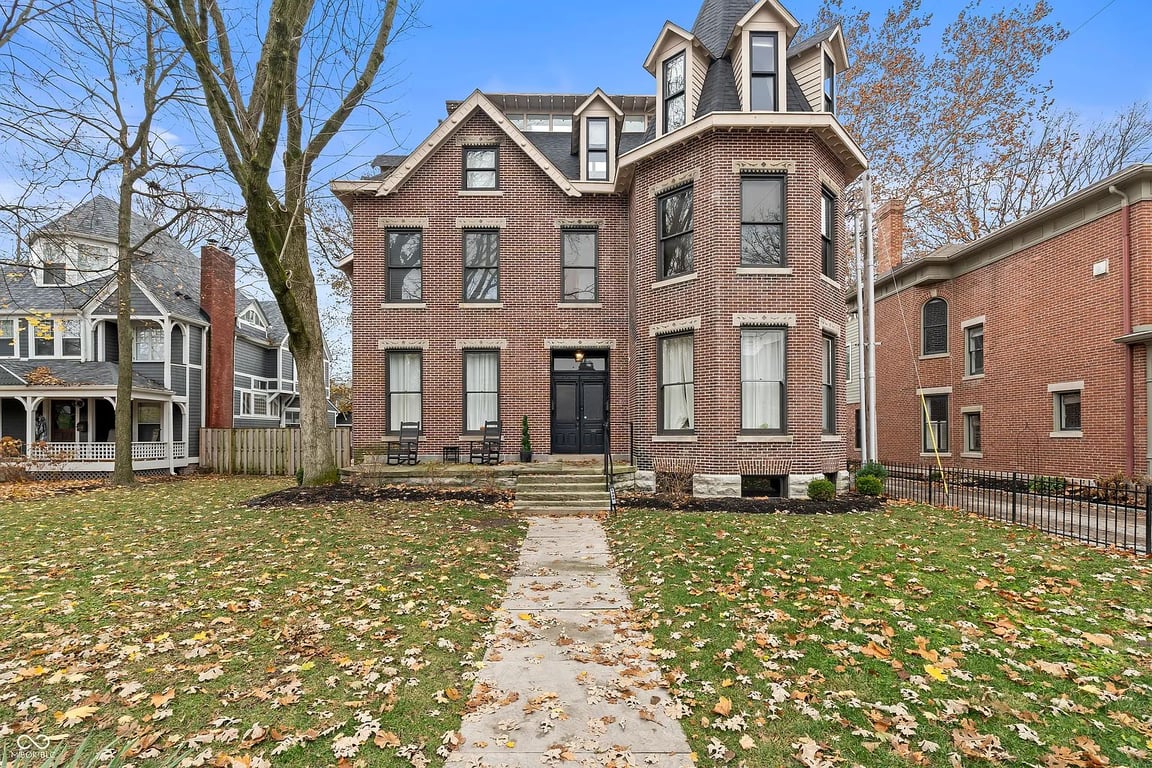 Your Hoosier Home Awaits | Fort Wayne | $1,575,000