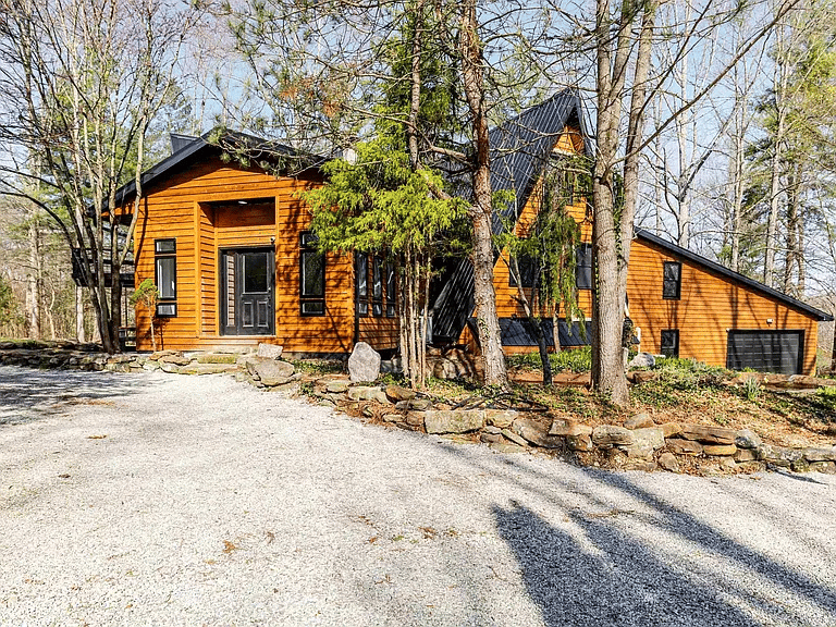 Hoosier Dream Home | Jasonville | $1,100,000