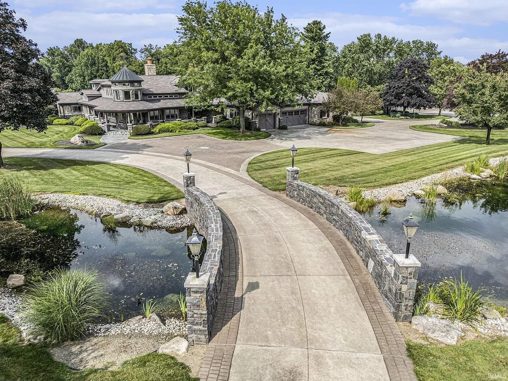 Hoosier Dream Home | Elkhart | $2,450,000