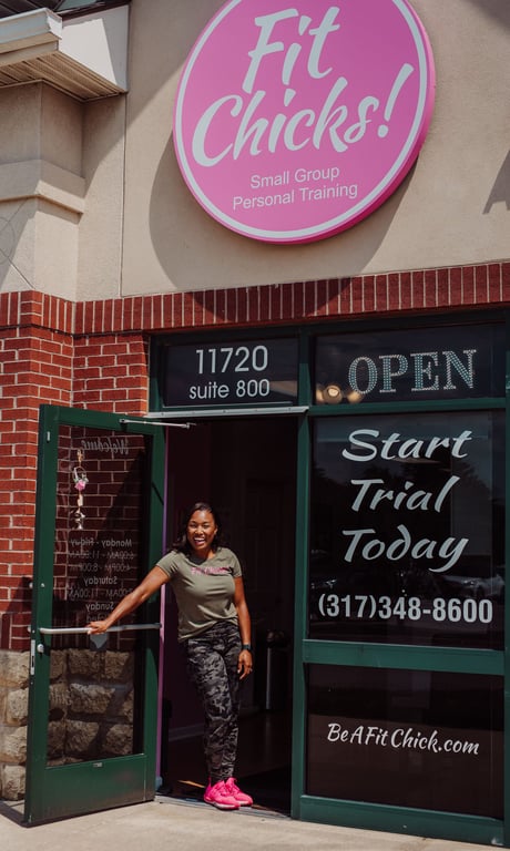 Listen up, ladies— if you've been gym-shopping and coming up empty, Fit Chicks next to Kroger on Olio Road is your spot.