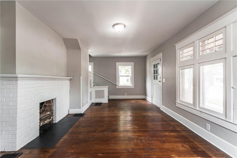 102 S Bradley Avenue property photo 3