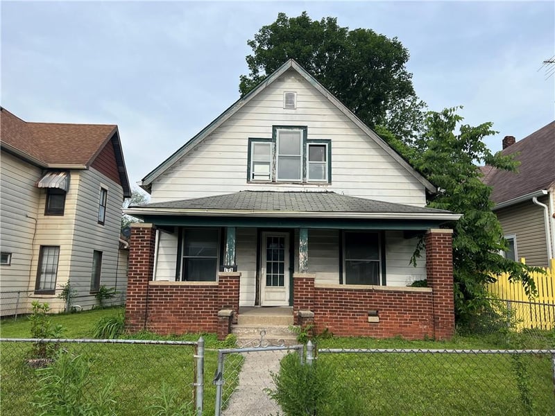 109 S Traub Avenue property photo 1