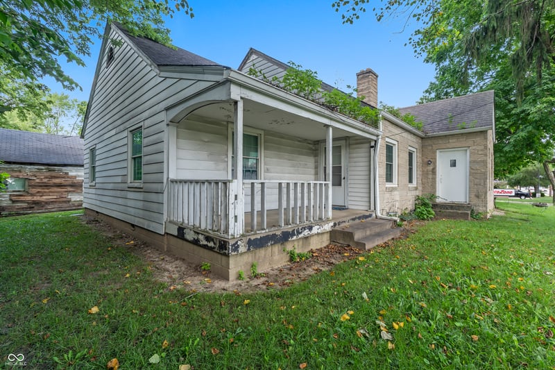 11108 - 11110 E Washington Street, Indianapolis, IN 46229 property photo 2