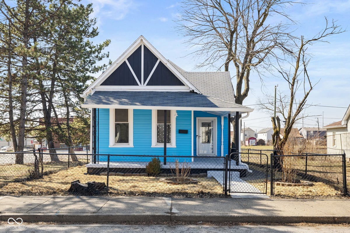 1134 S Illinois Street in Indianapolis