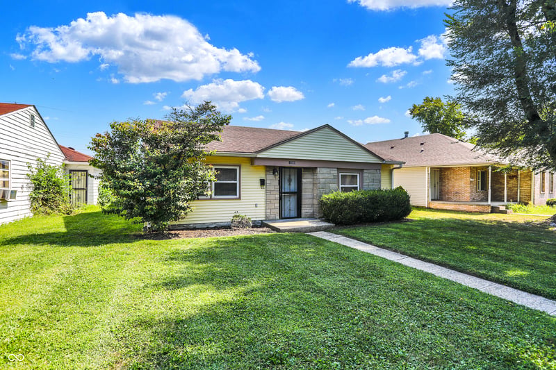1209 Fall Creek Pkwy E Drive, Indianapolis, IN 46202 property photo 2