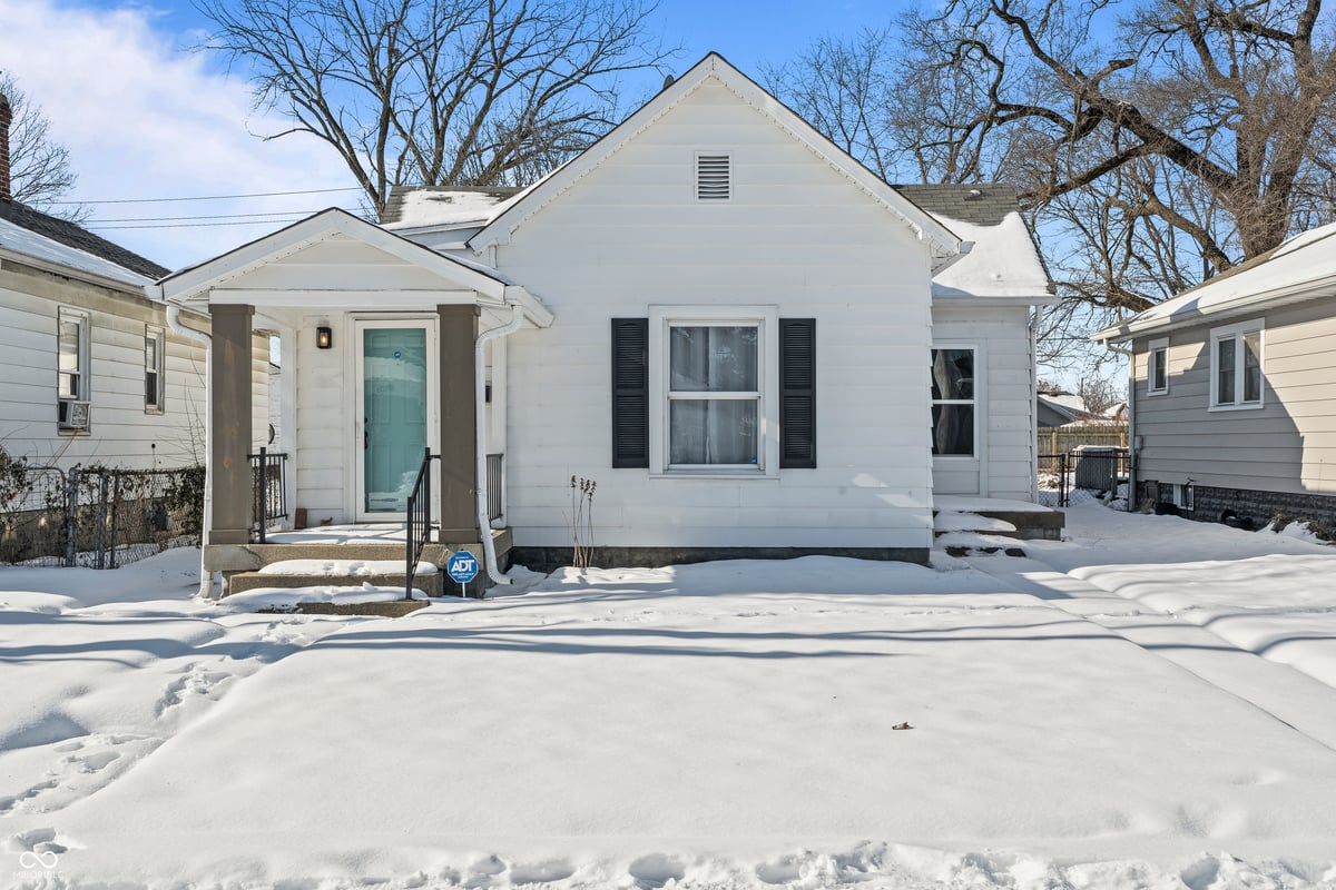 1218 N Grant Avenue in Indianapolis