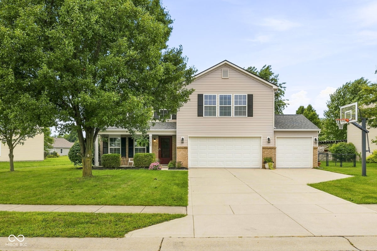 1240 Highland Lake Way in Brownsburg