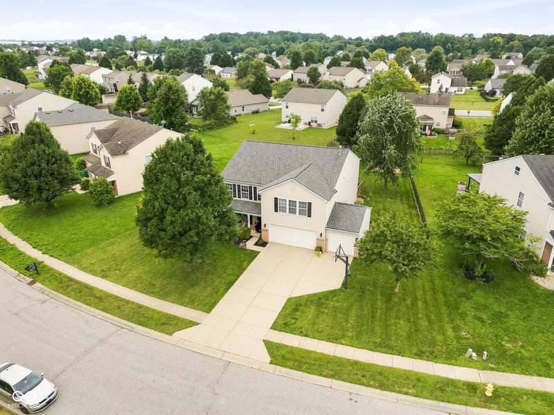 1240 Highland Lake Way, Brownsburg, IN 46112 property photo 3