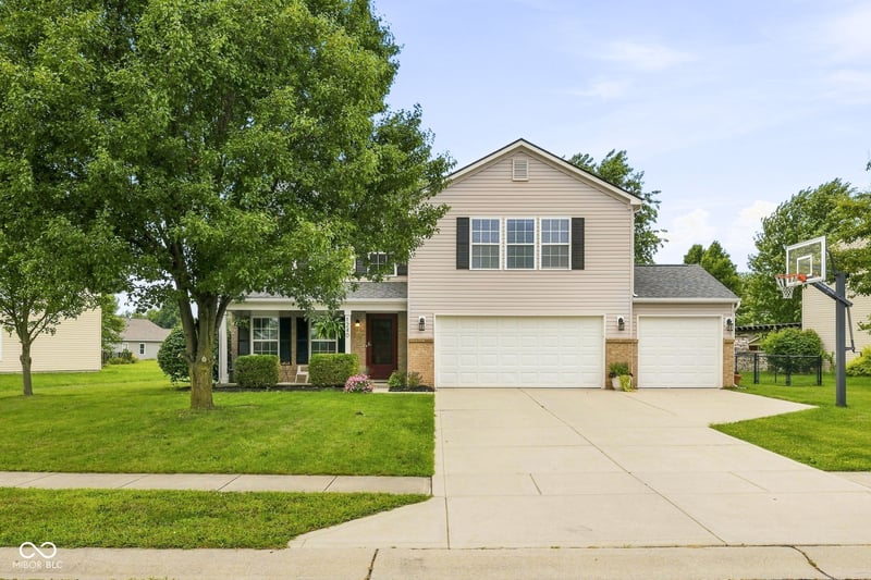 1240 Highland Lake Way in Brownsburg