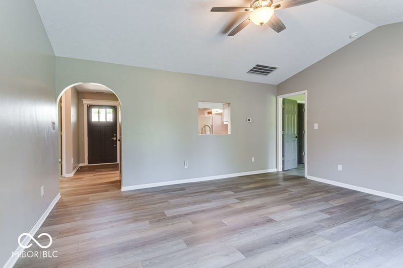 13144 Summerwood Lane, Fishers, IN 46038 property photo 4
