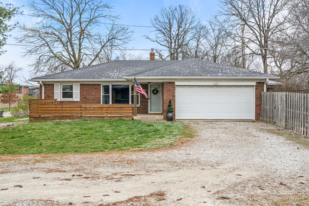 1401 Lesley Avenue in Indianapolis