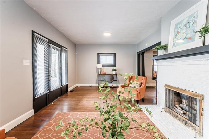 1406 N Dearborn Street property photo 4