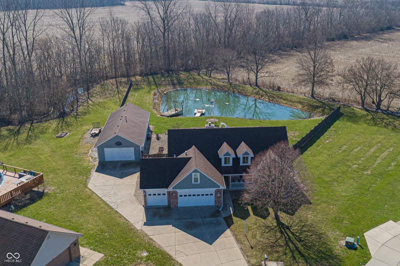 1471 S Frog Pond Court, Greenfield, IN 46140 property photo 1