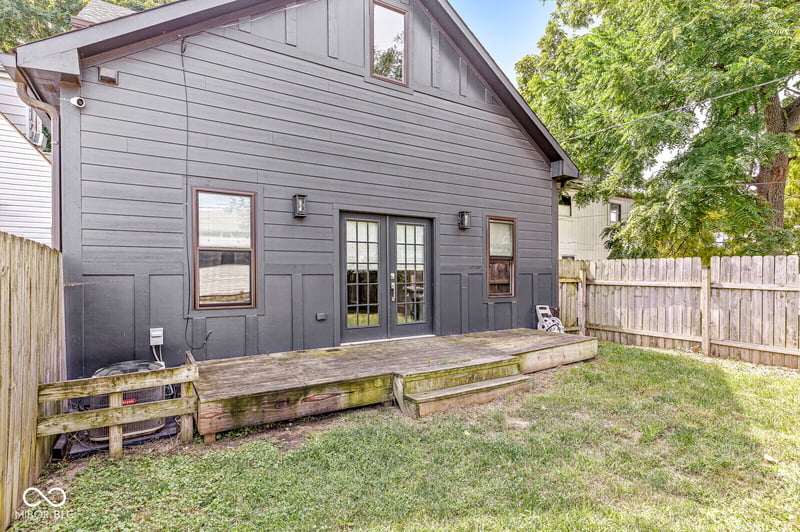 1806 Woodlawn Avenue, Indianapolis, IN 46203 property photo 4