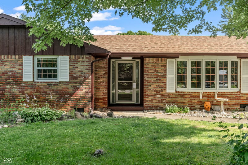 218 White Oak Drive, Greenfield, IN 46140 property photo 4