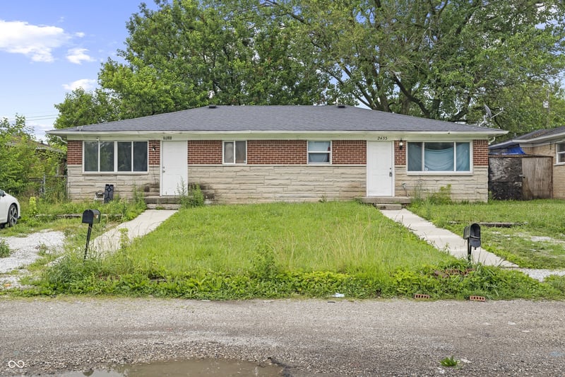 2433 N Bolton Avenue in Indianapolis