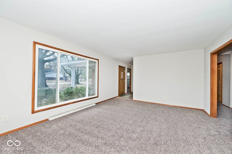 244 Corottoman Court, Avon, IN 46123 property photo 3