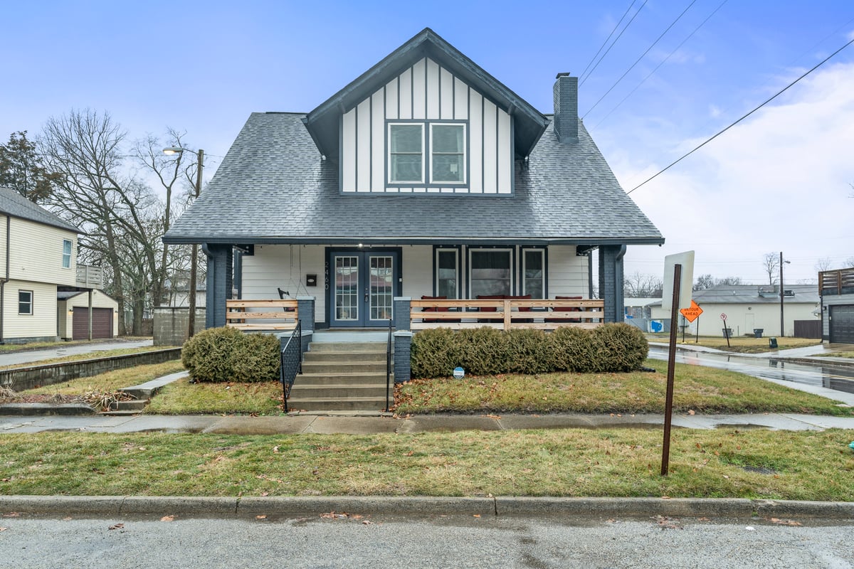 2460 Carrollton Avenue in Indianapolis
