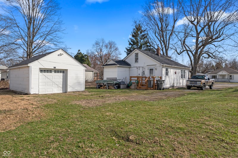 3014 Alice Avenue, Indianapolis, IN 46237 property photo 2