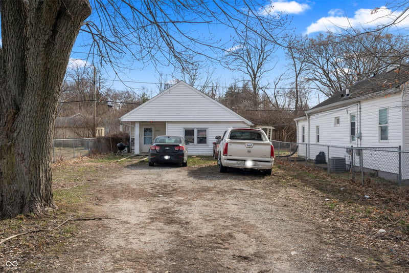 3027 Alice Avenue, Indianapolis, IN 46237 property photo 1