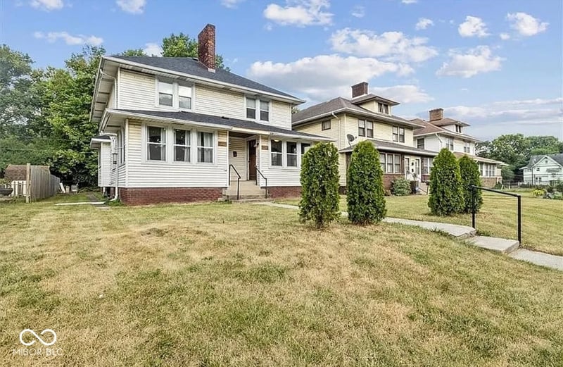3227 N College Avenue, Indianapolis, IN 46205 property photo 2