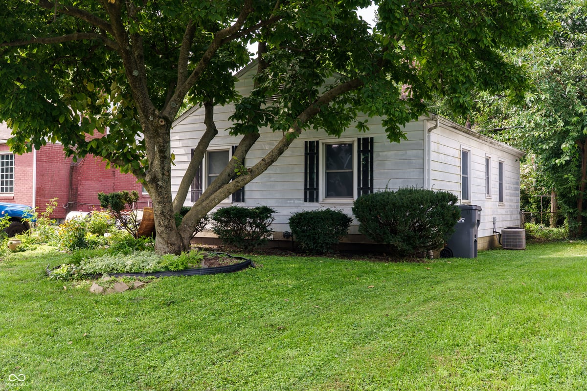 34 N Catherwood Avenue in Indianapolis