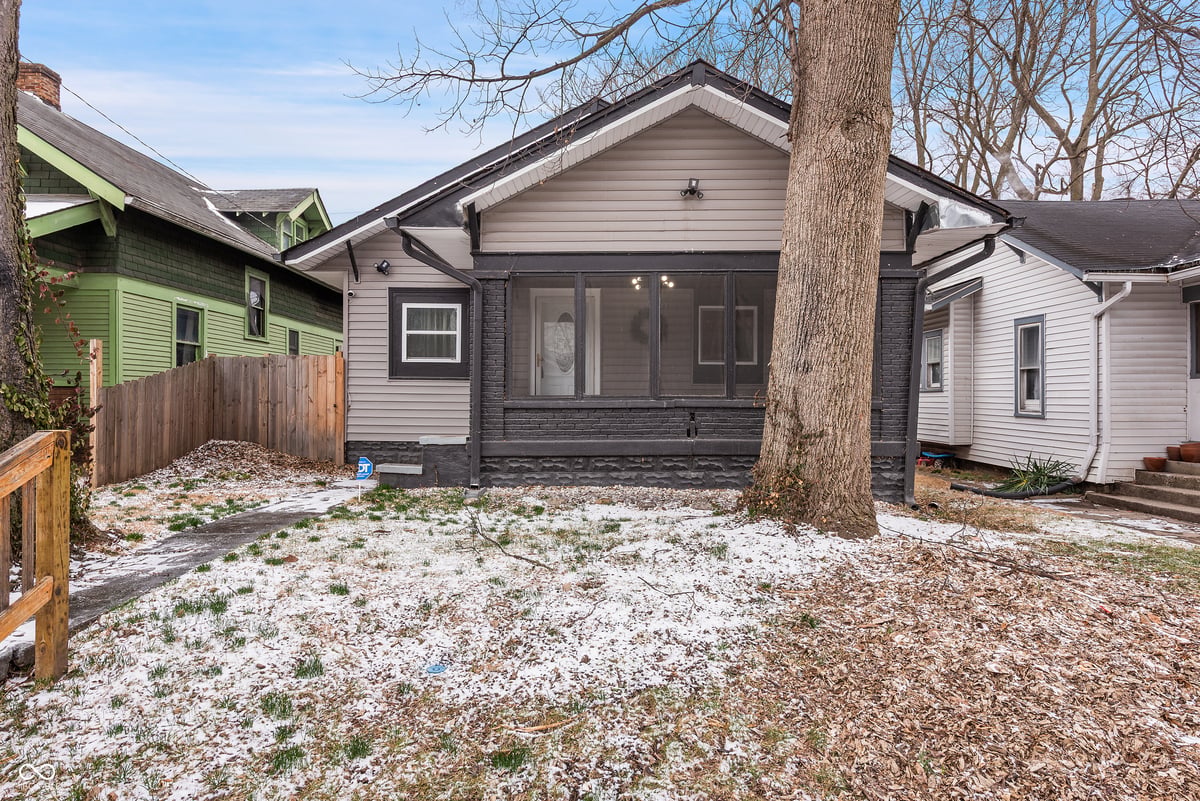 3438 Carrollton Avenue in Indianapolis