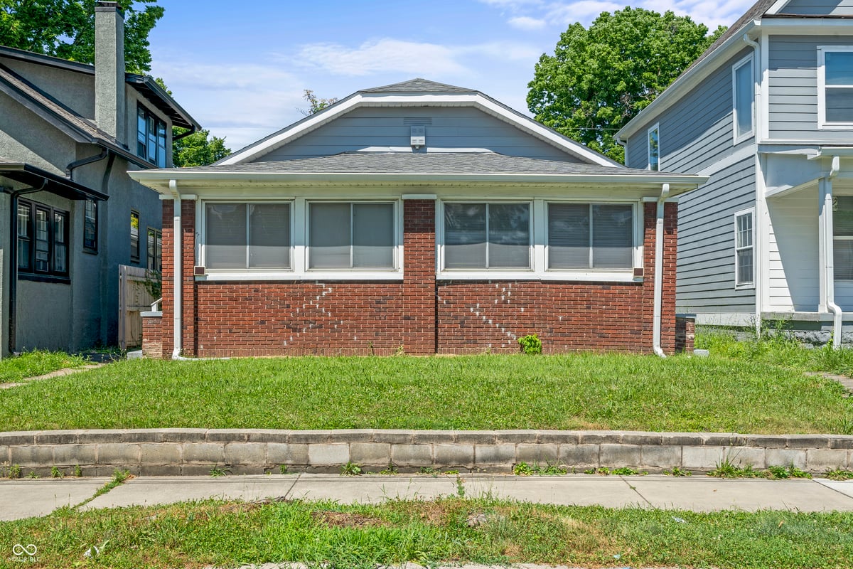 3624 N Illinois Street in Indianapolis