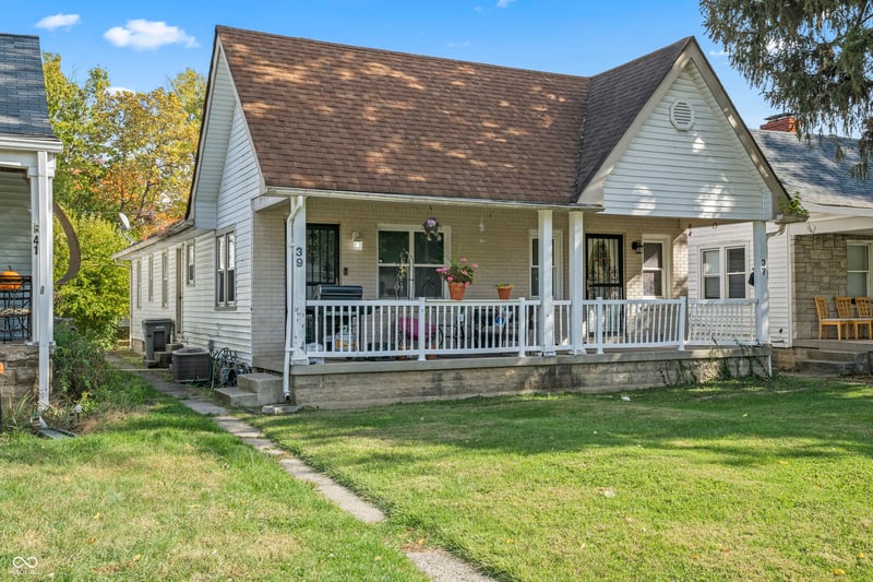 37-39 N Catherwood Avenue, Indianapolis, IN 46219 property photo 2