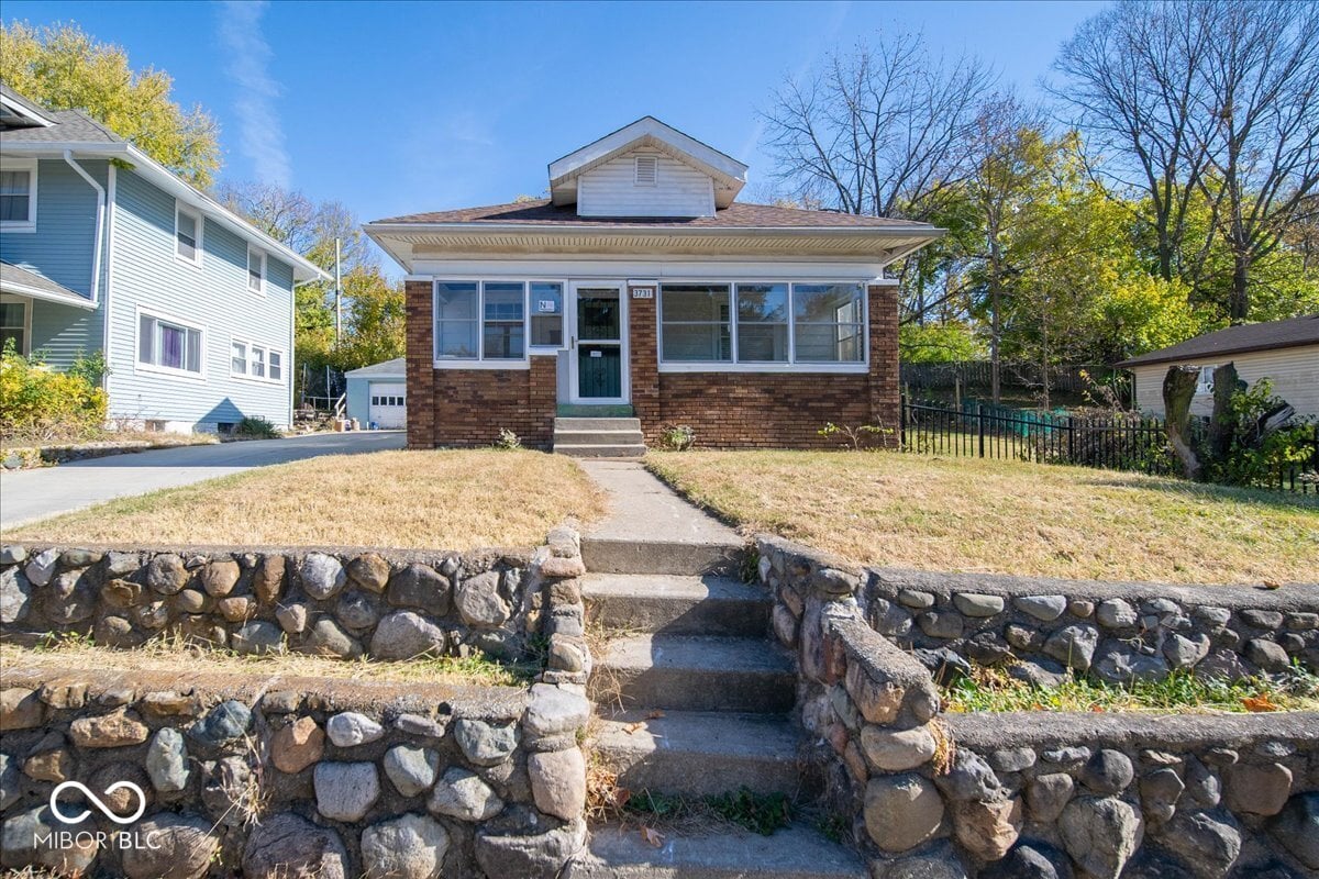 3731 Caroline Avenue in Indianapolis