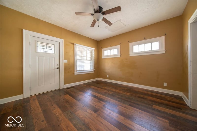 3731 Caroline Avenue, Indianapolis, IN 46218 property photo 2
