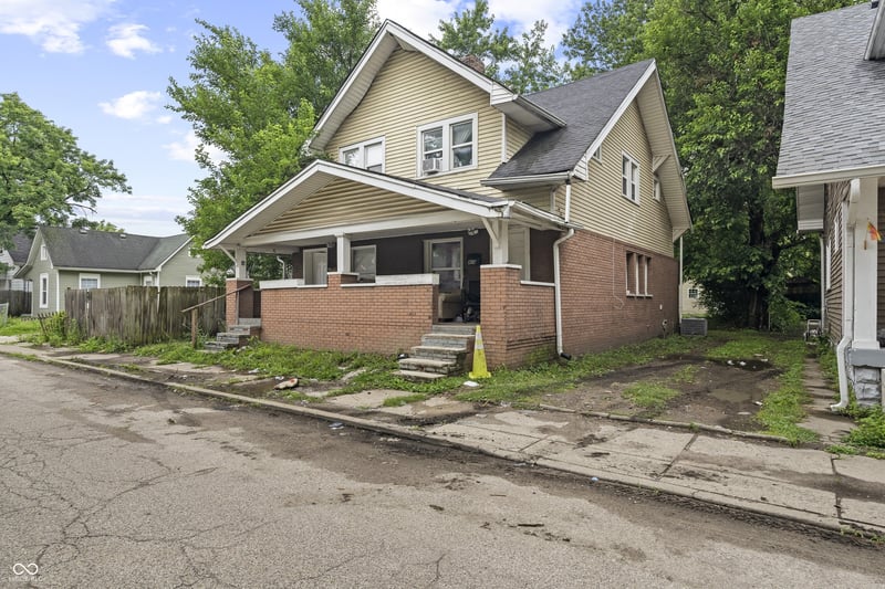 402 N Parker Avenue, Indianapolis, IN 46201 property photo 4