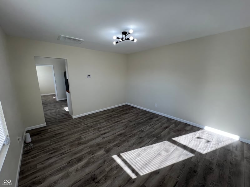 422-424 Villa Avenue, Indianapolis, IN 46201 property photo 2