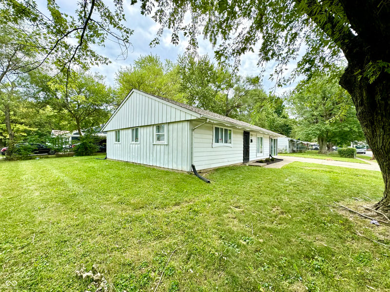 4345 Aspen Way, Indianapolis, IN 46226 property photo 2