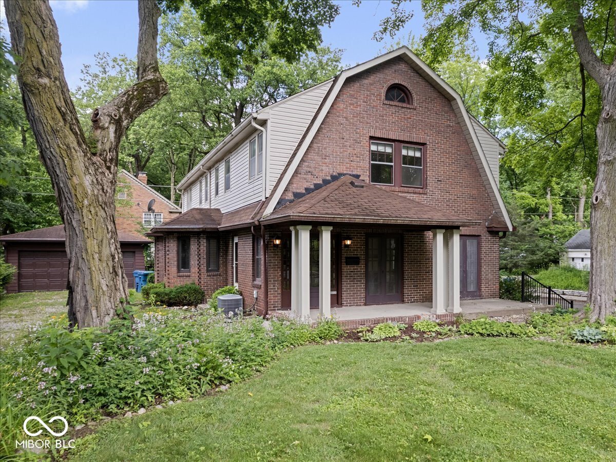4652 N Kenwood Avenue in Indianapolis