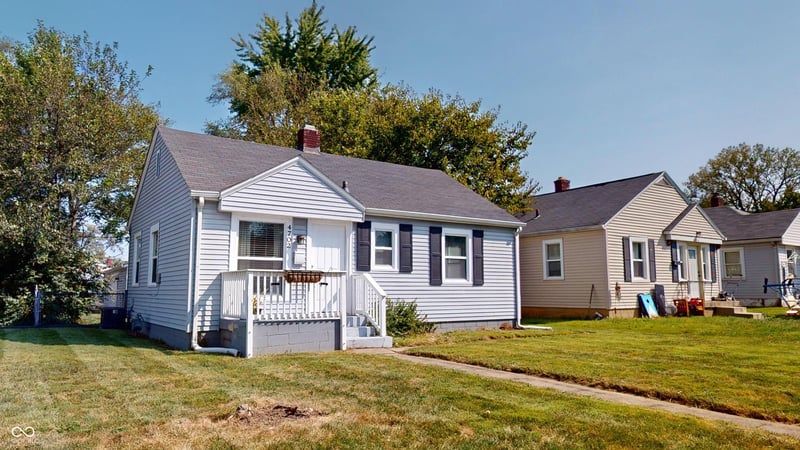 4702 Young Avenue, Indianapolis, IN 46201 property photo 3